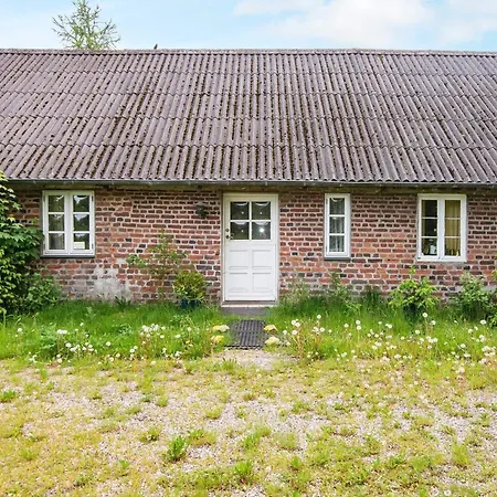 Two-Bedroom Holiday Home In Hojer 1 Exterior photo